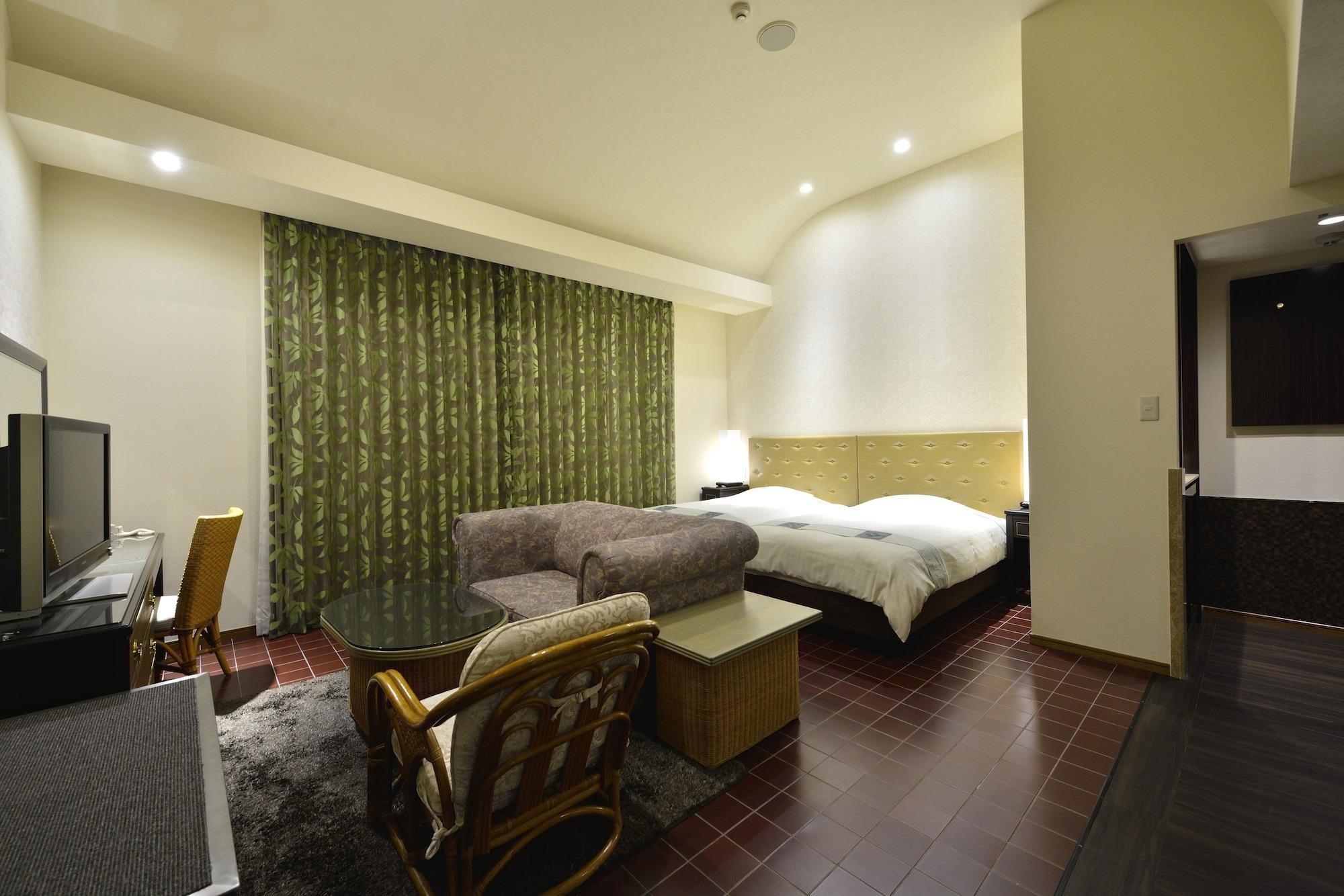 Exes Ishigaki Hotel Ishigaki  Ngoại thất bức ảnh