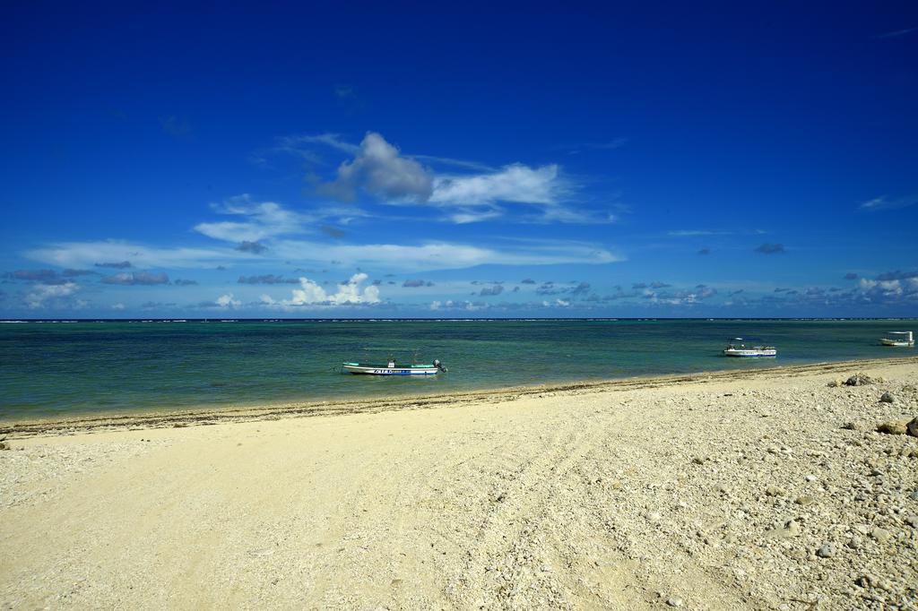 Exes Ishigaki Hotel Ishigaki  Ngoại thất bức ảnh