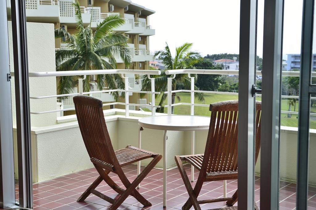 Exes Ishigaki Hotel Ishigaki  Ngoại thất bức ảnh