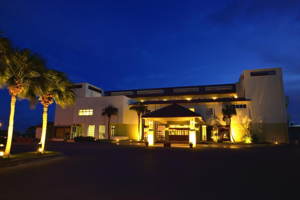 Exes Ishigaki Hotel Ishigaki  Ngoại thất bức ảnh